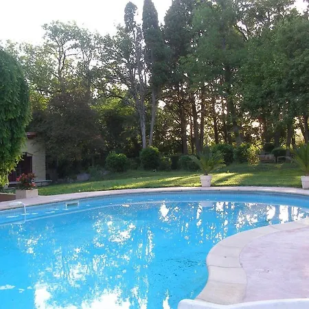 Le Relais Du Silence Chateau Lavail 3*